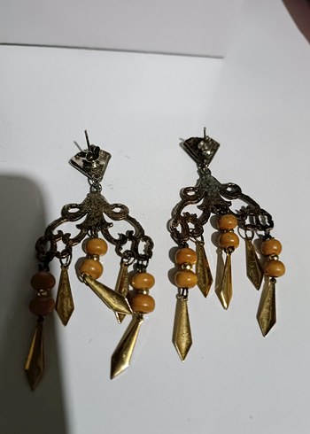 Altın Renkli Etnik Boncuklu Mini Küpe - Görsel 4