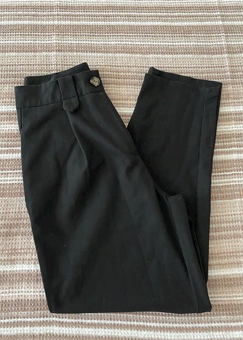 Kadın Siyah Midi Kumaş Pantolon - Görsel 3