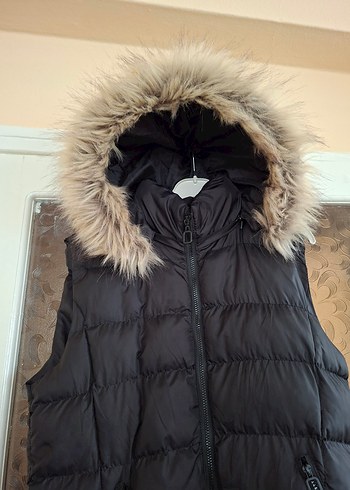 Kahverengi Kürklü Kapüşonlu Kadın Yelek - Görsel 3