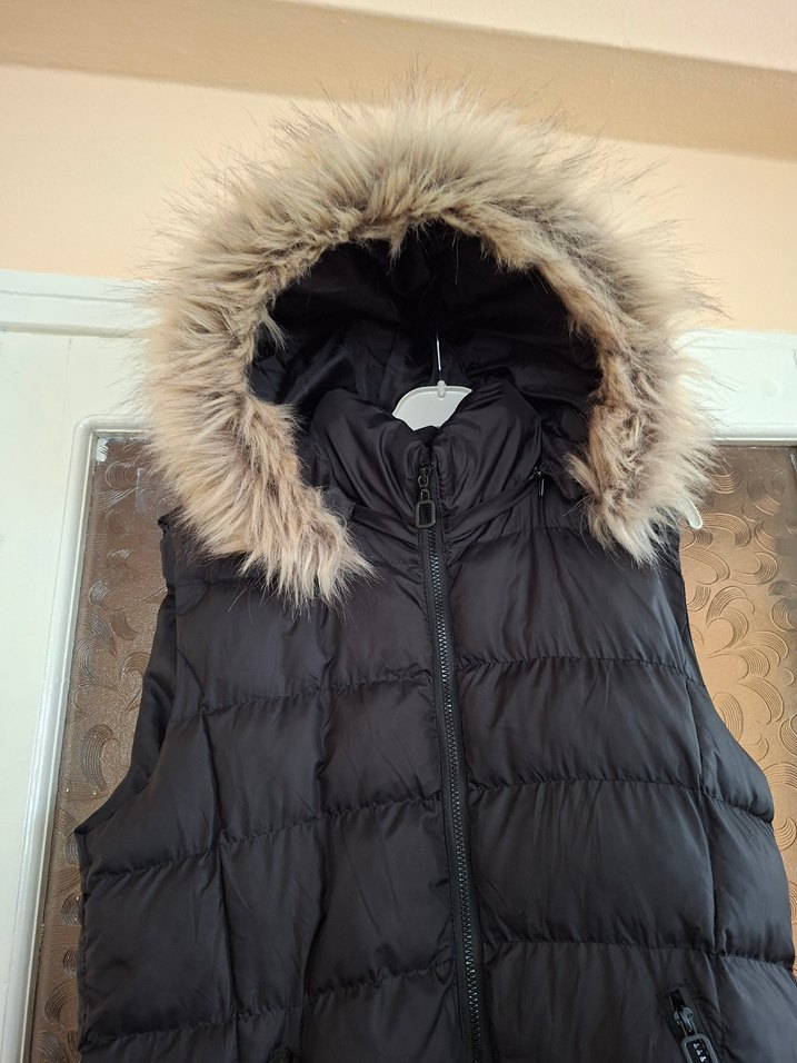 Kahverengi Kürklü Kapüşonlu Kadın Yelek - Görsel 3