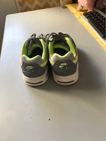 25 Beden gri Renk Nike airmax