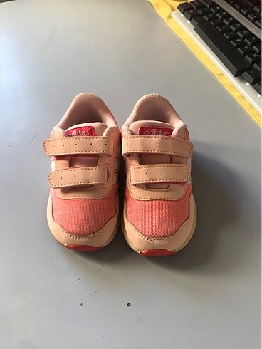 20 Beden Adidas Ayakkabı