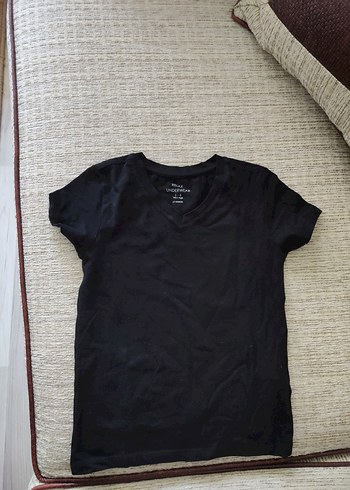 Siyah Erkek Çocuk V Yaka tshirt - Görsel 4