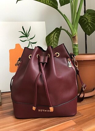 Beymen kadın askılı çanta