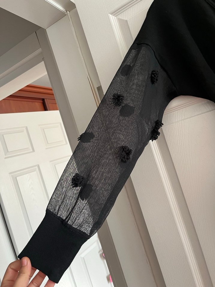 Nakış Detaylı Siyah Uzun Kollu Uzun Kadın Sabahlık - Görsel 3