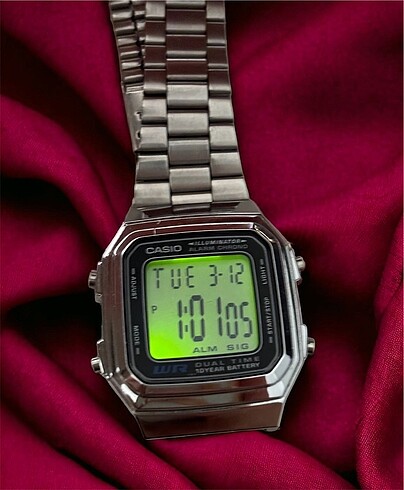 Beden gri Renk Retro casio kol saati