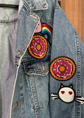 l Beden mavi Renk Nakışlı Kadın Denim Ceket, Düğmeli, Salaş