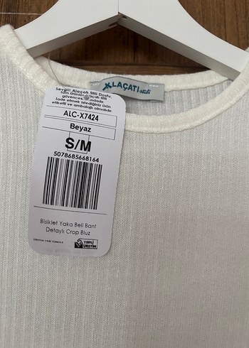 Kadın Beyaz Uzun Kollu Crop Top - Görsel 3