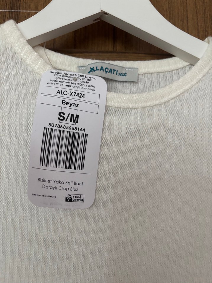 Kadın Beyaz Uzun Kollu Crop Top - Görsel 3