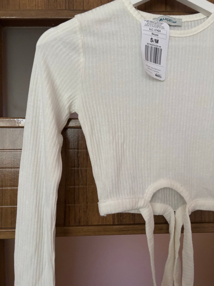 Kadın Beyaz Uzun Kollu Crop Top - Görsel 2