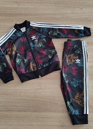 Adidas Eşofman Takımı