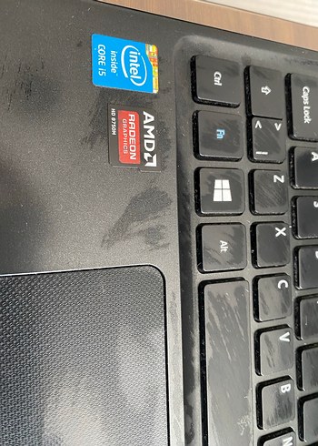 Siyah Dizüstü Bilgisayar AMD Radeon