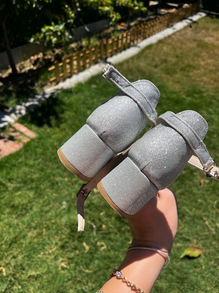 Kız çocuk topuklu ayakkabı - Görsel 3