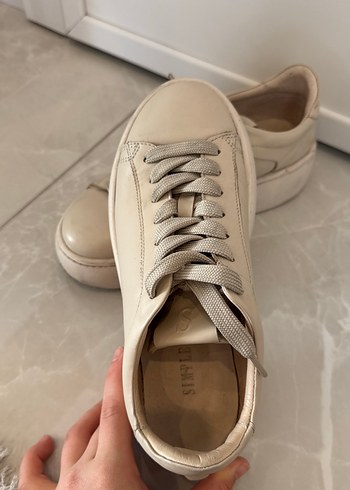 Bej Minimalist Platform Topuklu Kadın Spor Ayakkabı - Görsel 3