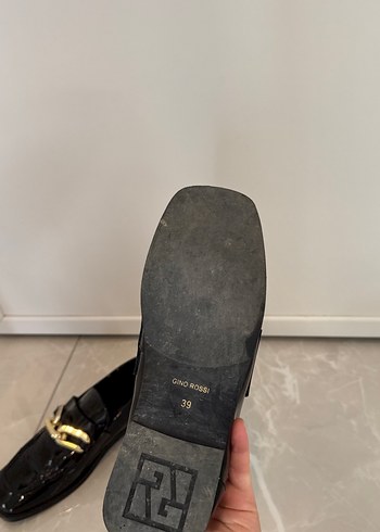 Altın Tokalı Siyah Rugan  babet - Görsel 3