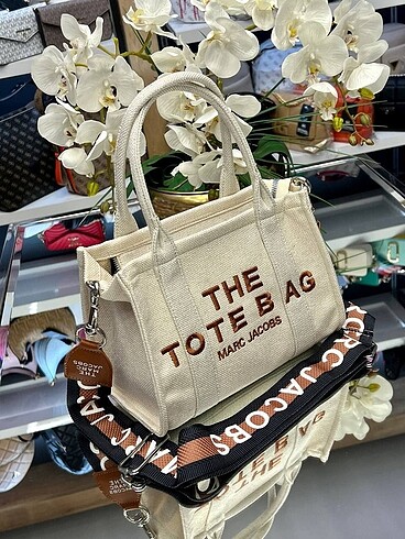 Marc Jacobs The Tote Çanta