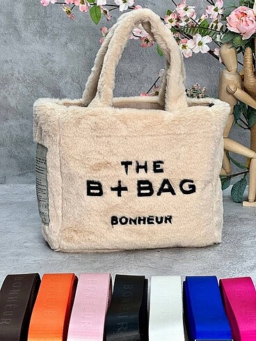 The B+ Bonheur - Fluffy Çanta