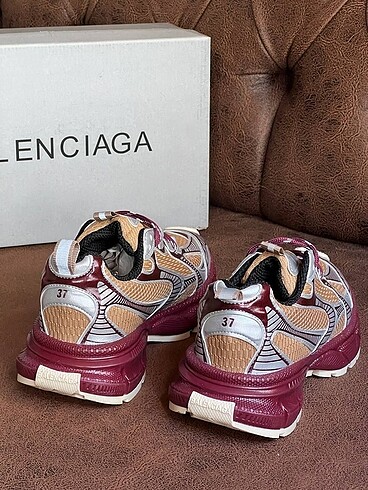 Balenciaga Balenciaga Yeni Sezon Spor Ayakkabı
