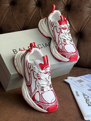 Balenciaga Yeni Sezon Ayakkabı