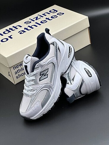 38 Beden New Balance Spor Ayakkabı