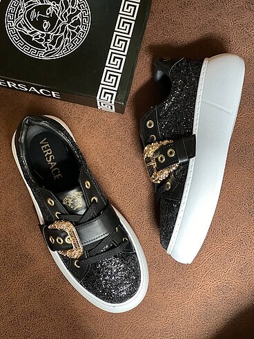 38 Beden siyah Renk Versace Ayakkabı