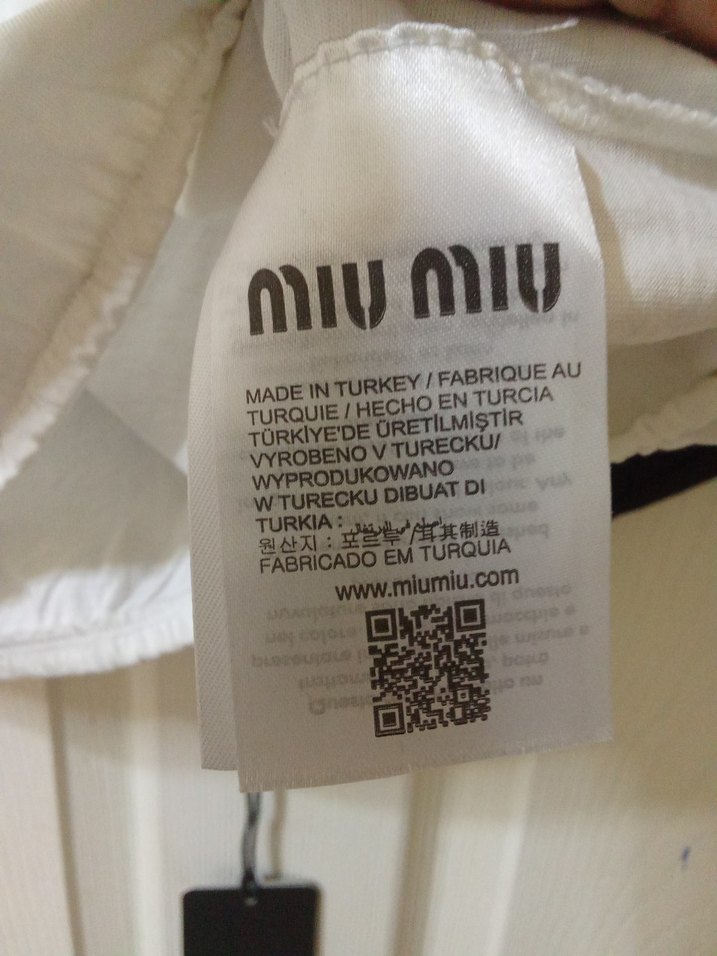 Beyaz Baskılı Kadın Tişört süper etiketli  - Görsel 3