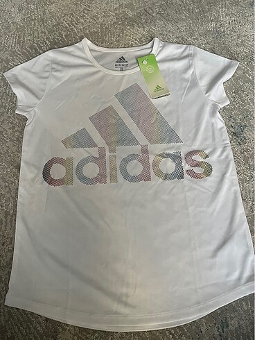 Adidas orijinal etiketli 14 yaş spor tshirtü