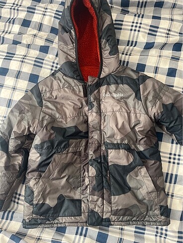 Columbia orjinal içi polar 6/7 yaş mont