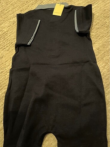 6-9 Ay Beden lacivert Renk Armani baby 9 ay etiketli tulum