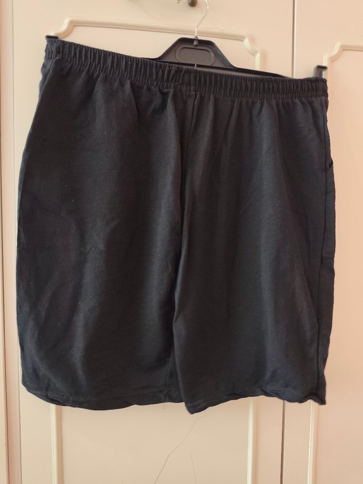 Siyah Rahat Kesim  Şort - Görsel 4