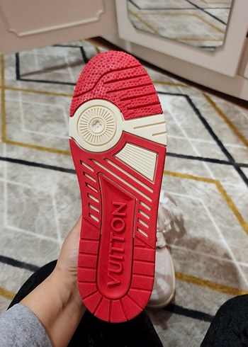 Louis Vuitton Beyaz Erkek Spor Ayakkabı Bağcıklı - Görsel 5