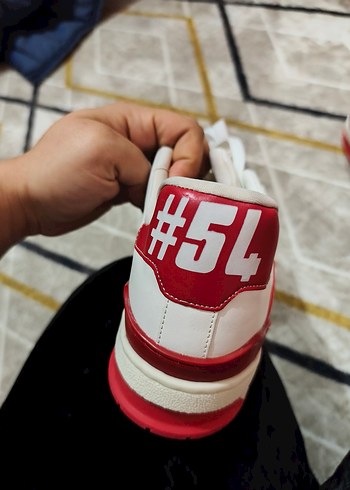 Louis Vuitton Beyaz Erkek Spor Ayakkabı Bağcıklı - Görsel 3