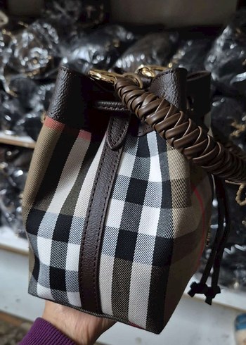Burberry Kahverengi Deri Kemerli Kadın Çanta
