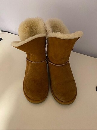 Ugg bot