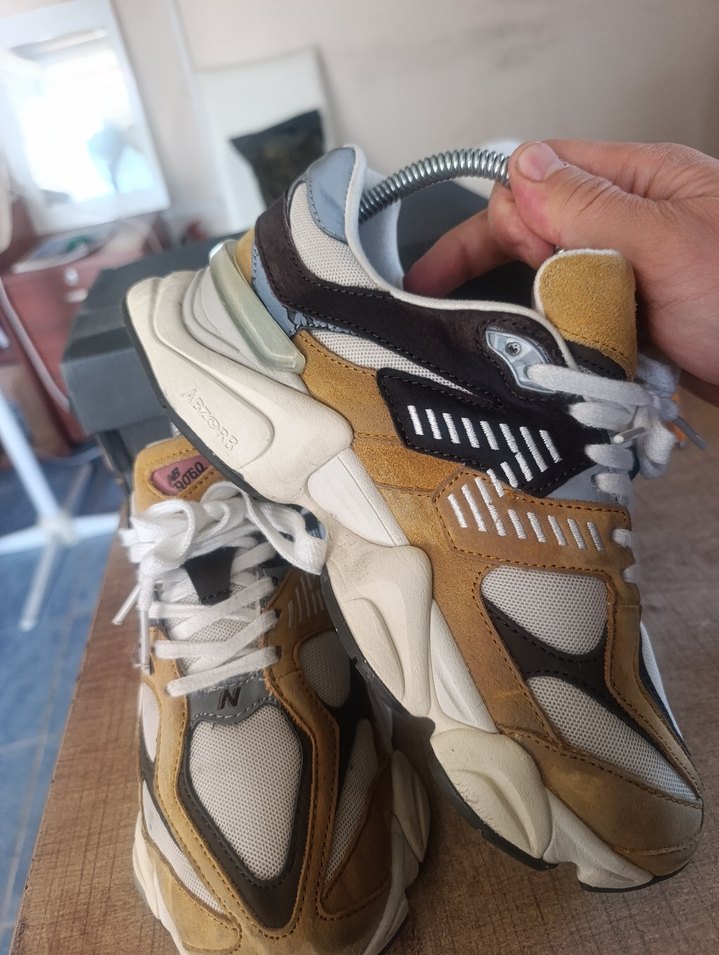 New Balance Retro Sneaker  Şehir Stiline Şıklık — görsel 2/8