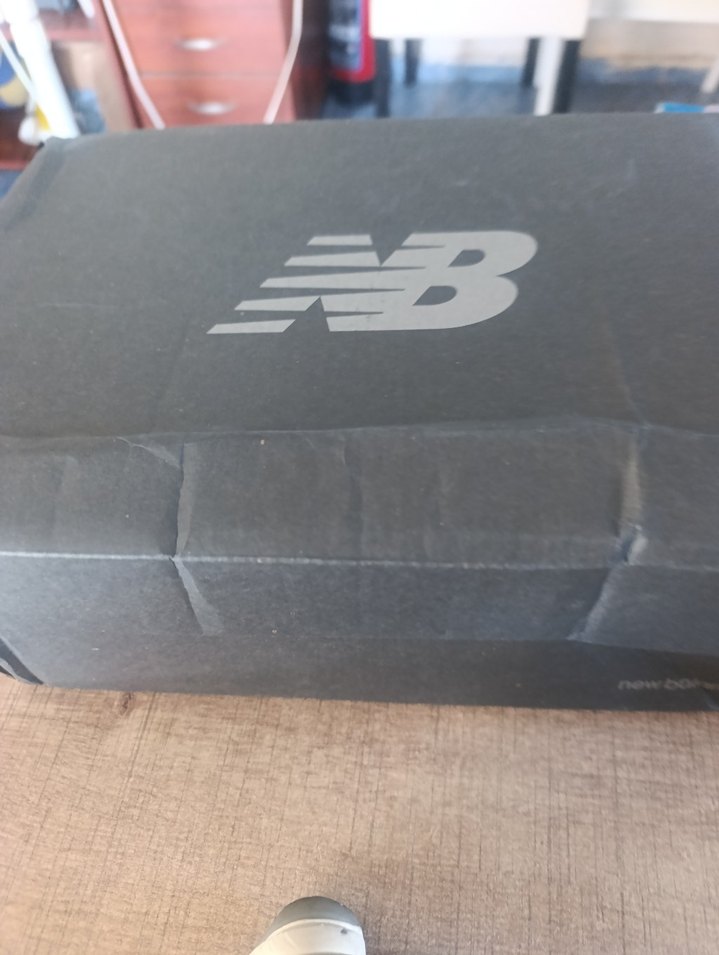 New Balance Retro Sneaker  Şehir Stiline Şıklık — görsel 7/8