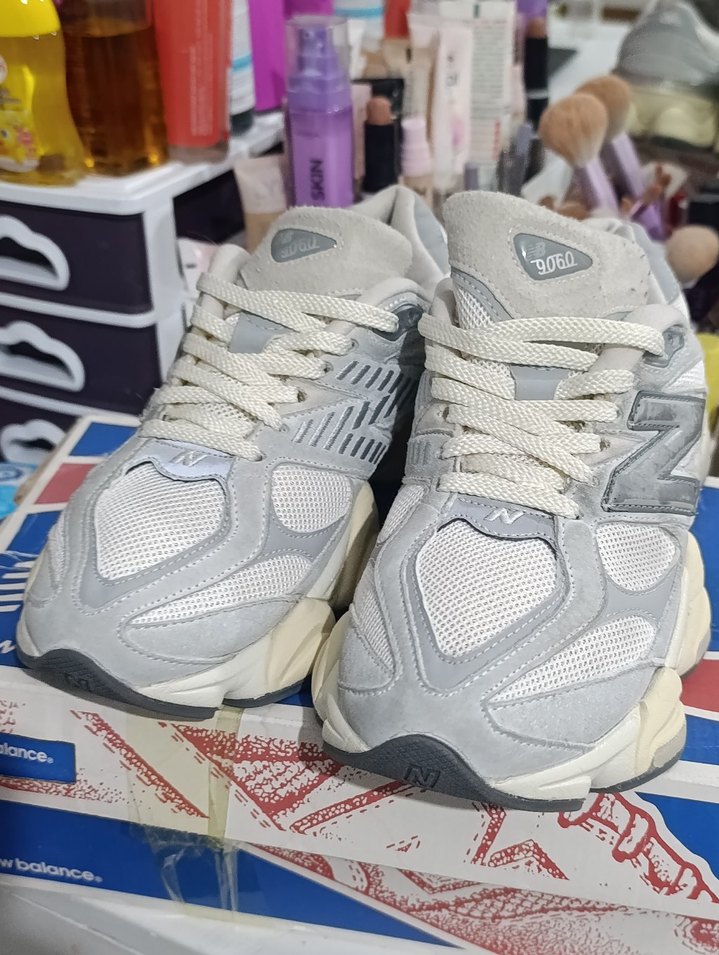 New Balance Retro Şehir Sneaker — görsel 3/15