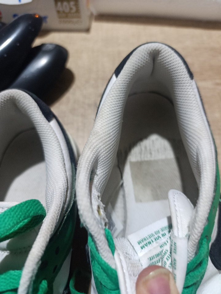 Nike Siyah-Beyaz Sneaker — görsel 4/5