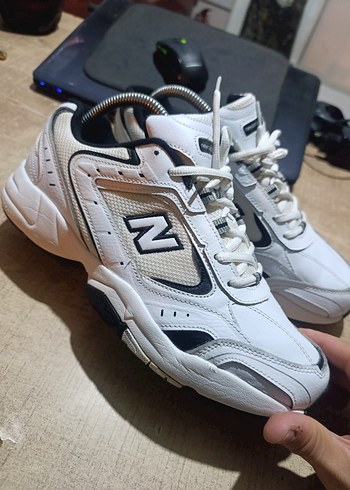 New Balance ürünü