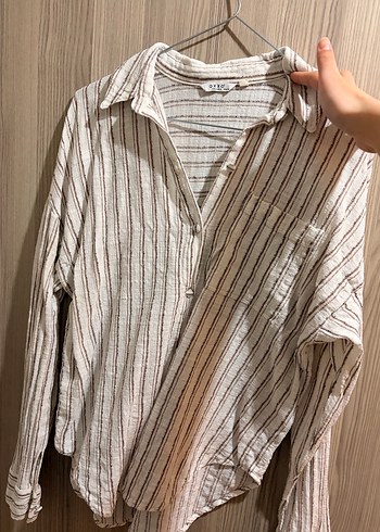 Bej Çizgili V Yaka Keten Gömlek - Görsel 2