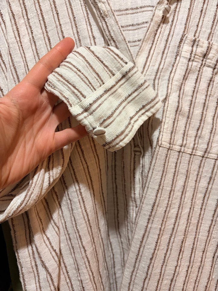Bej Çizgili V Yaka Keten Gömlek - Görsel 4