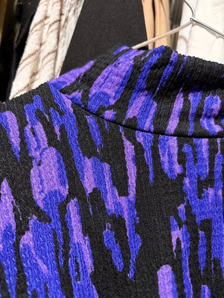 Kadın Mor Batik Desenli Boğazlı bluz - Görsel 2