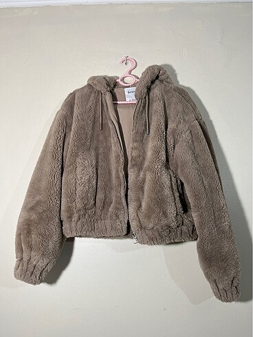 Bershka peluş mont