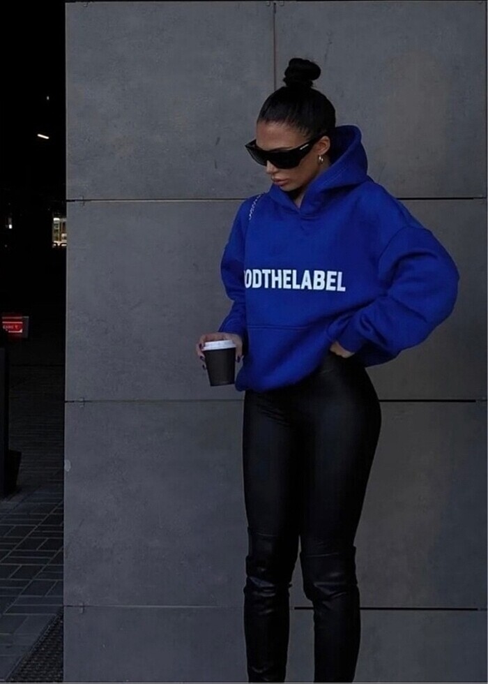 Kapüşonlu - Görsel 2