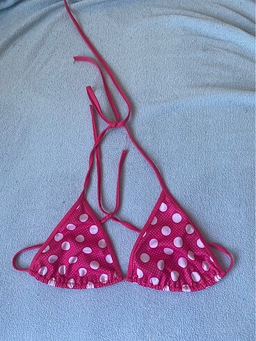 Bikini üstü