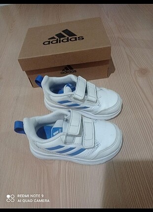 Adidas marka orijinal çocuk ayakkabısı 
