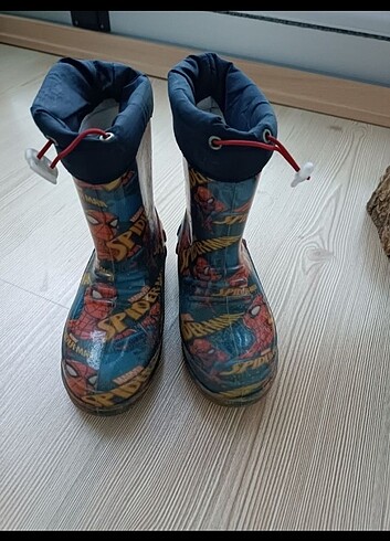 LC Waikiki Spiderman yağmur botu