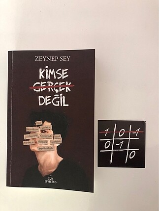 Kimse Gerçek Değil