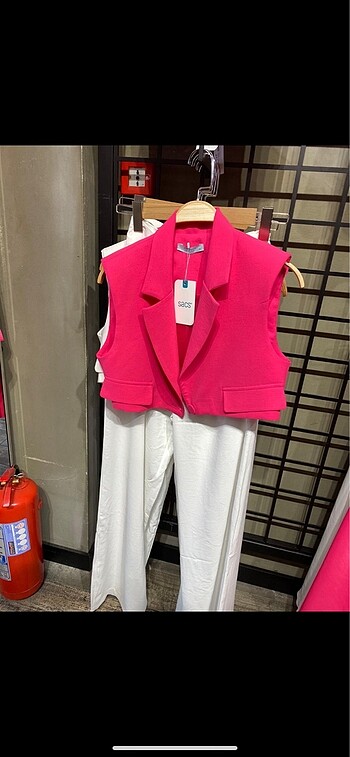 Zara Crop Ceket