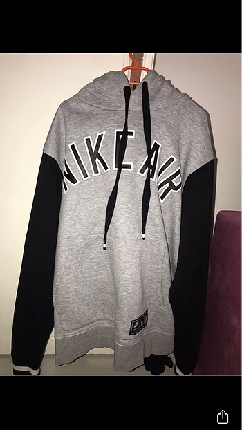 Nike L